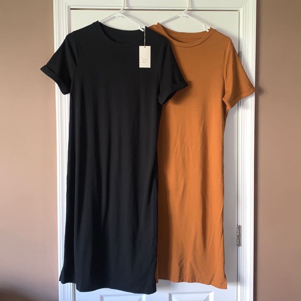 Set of t shirt dresses